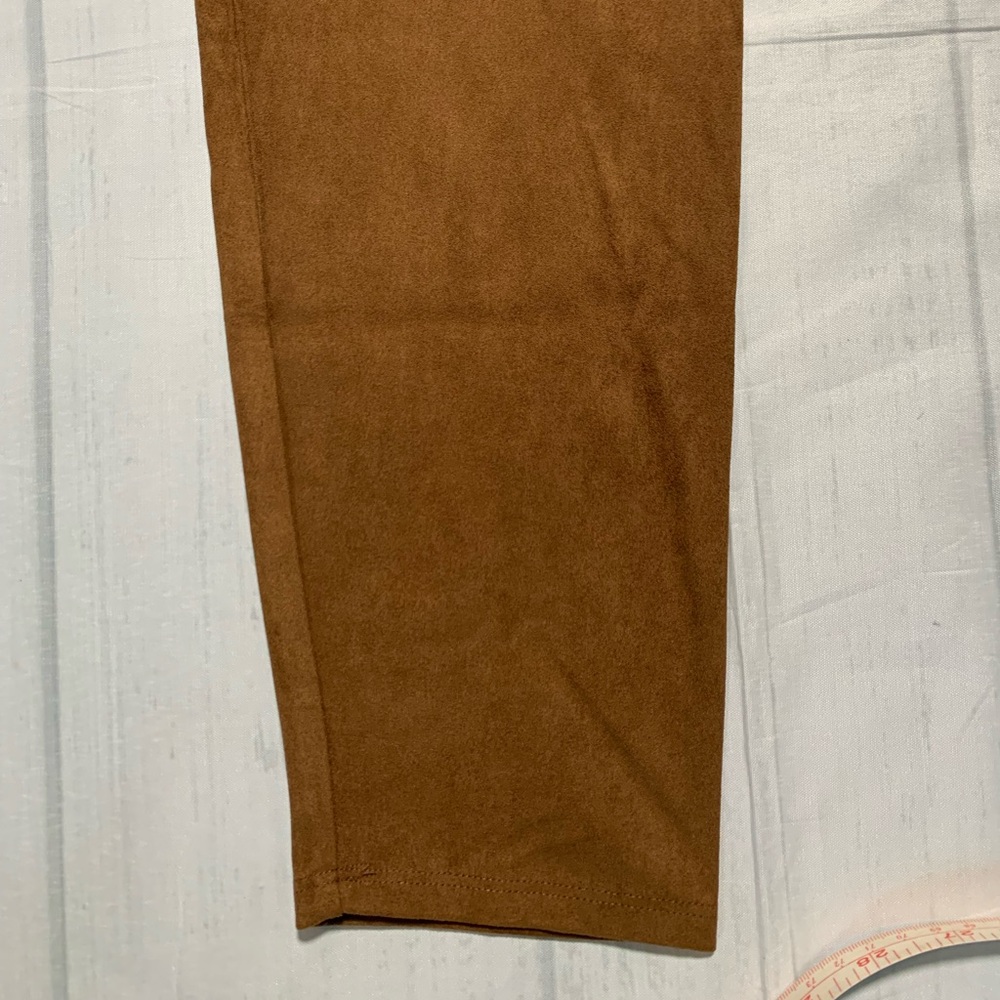 NWT Soft Surroundings Faux Suede Leggings. Size M. - Picture 6 of 10